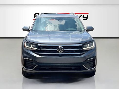 Used 2023 Volkswagen Atlas SEL Premium AWD/4WD image 2