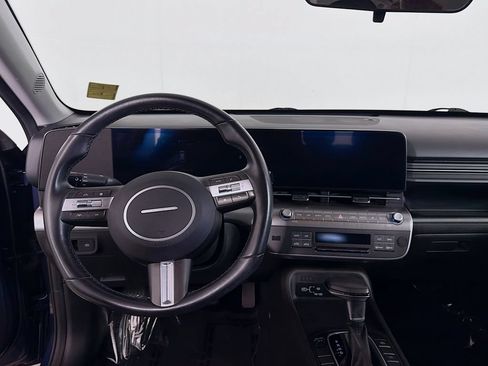 Used 2025 Hyundai Kona SEL FWD image 20