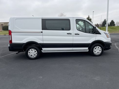 Used 2024 Ford Transit 250 Low Roof w/ Exterior Upgrade Package image 6