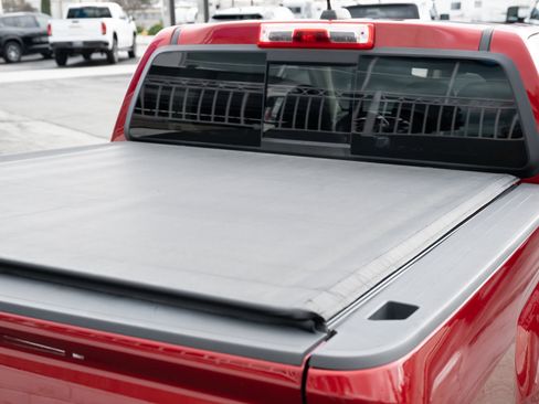 Used 2021 GMC Canyon Elevation w/ Driver Alert Package image 10