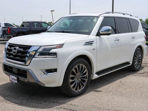 Used 2021 Nissan Armada Platinum w/ Captain's Chairs Package RWD image 41