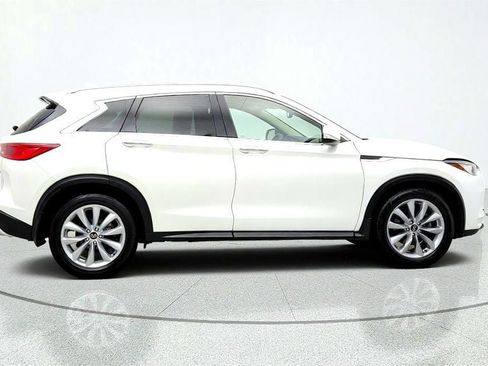 Used 2022 INFINITI QX50 Luxe AWD/4WD image 4