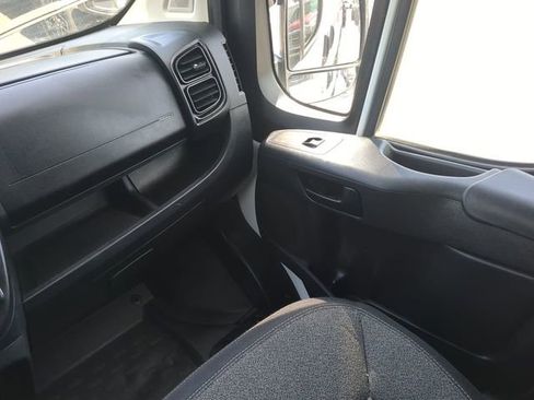 Used 2023 RAM ProMaster 2500 FWD image 18