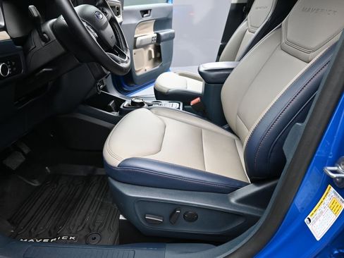 Used 2025 Ford Maverick Lariat AWD/4WD image 11