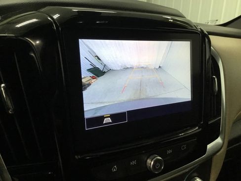 Used 2023 Chevrolet Traverse LT w/ LPO, Cargo Package AWD/4WD image 24