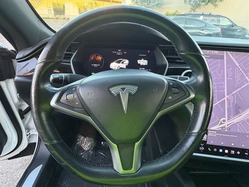 Used 2018 Tesla Model S 75D AWD/4WD image 30