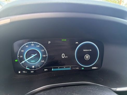 Used 2023 Hyundai Santa Fe Limited image 9