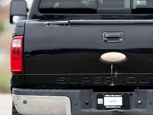 Used 2011 Ford F250 Lariat w/ Lariat Interior Pkg image 13