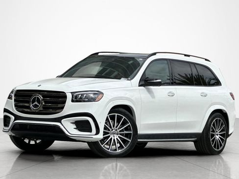 New 2026 Mercedes-Benz GLS 580 4MATIC image 1
