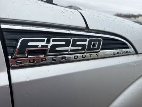 Used 2012 Ford F250 Lariat w/ Chrome Pkg image 12