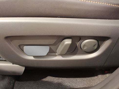 Used 2025 MAZDA CX-90 3.3 Turbo w/ Preferred Package image 12