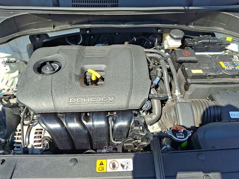 Certified 2025 Kia Soul LX w/ LX Technology Package FWD image 27