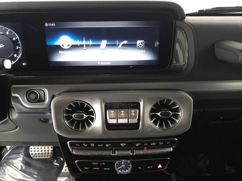 Used 2024 Mercedes-Benz G 63 AMG 4MATIC image 16