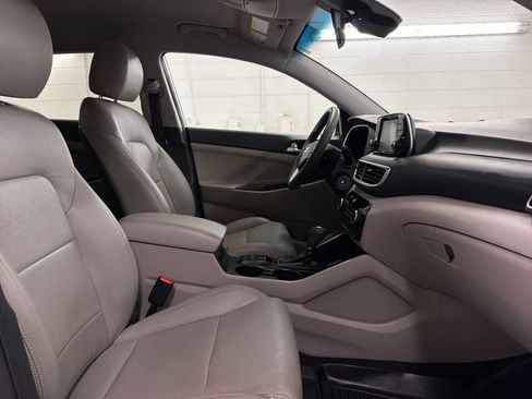 Used 2019 Hyundai Tucson SE FWD image 28
