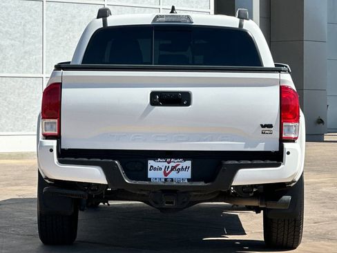 Certified 2021 Toyota Tacoma TRD Sport w/ Technology Package image 6