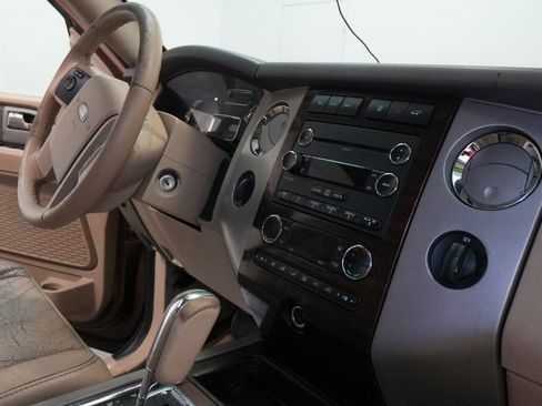 Used 2012 Ford Expedition EL XLT image 33