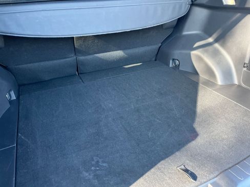 Used 2025 Toyota RAV4 XLE image 33