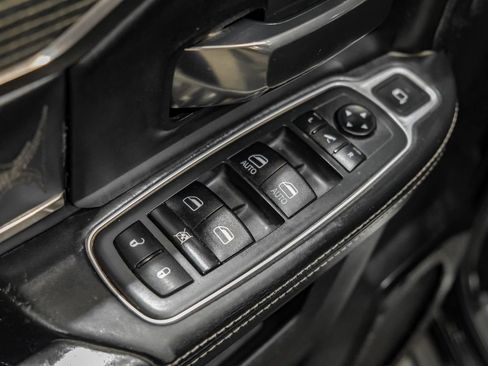 Used 2021 RAM 2500 Limited AWD/4WD image 43