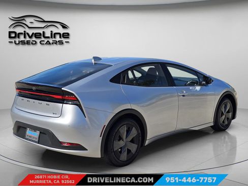 Used 2025 Toyota Prius LE image 13