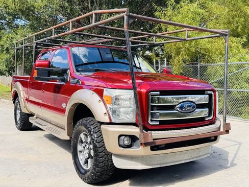 Used 2014 Ford F250 King Ranch image 2