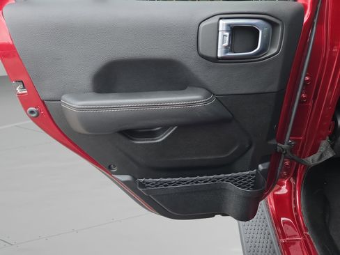 Used 2021 Jeep Wrangler Unlimited Sahara w/ Cold Weather Group image 22