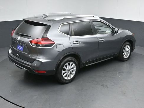 Used 2020 Nissan Rogue SV FWD image 48