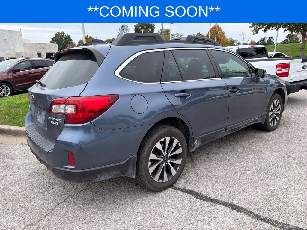 Used 2017 Subaru Outback 2.5i Limited AWD/4WD image 4
