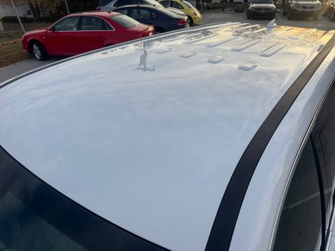 Used 2022 Chevrolet Traverse LS image 24