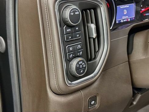 Used 2022 Chevrolet Silverado 2500 LTZ AWD/4WD image 10
