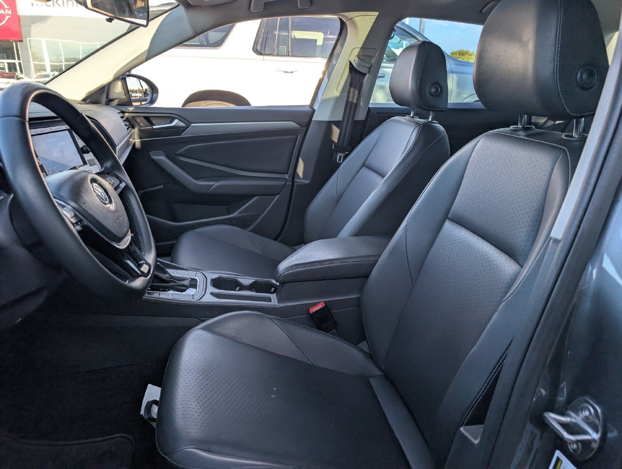Used 2019 Volkswagen Jetta SE FWD image 26
