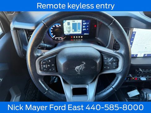Used 2022 Ford Bronco Outer Banks image 16