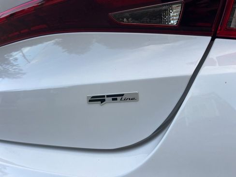 Used 2023 Kia K5 GT-Line w/ GT-Line Premium Package image 9