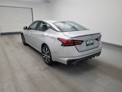 Used 2019 Nissan Altima 2.5 SR w/ SR Premium Package AWD/4WD image 5