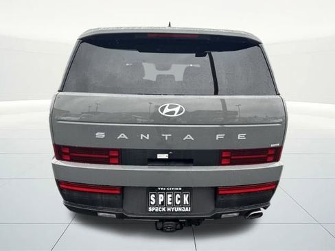 Certified 2025 Hyundai Santa Fe SE image 4