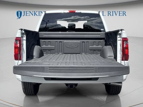 Used 2026 Ford F150 XLT w/ XLT Black Appearance Package RWD image 18
