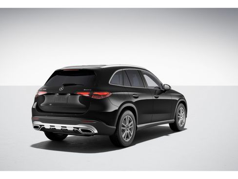 Used 2023 Mercedes-Benz GLC 300 4MATIC image 10