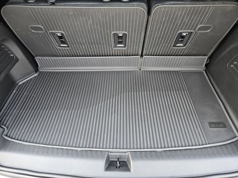 New 2026 GMC Acadia Denali w/ Super Cruise Package image 24