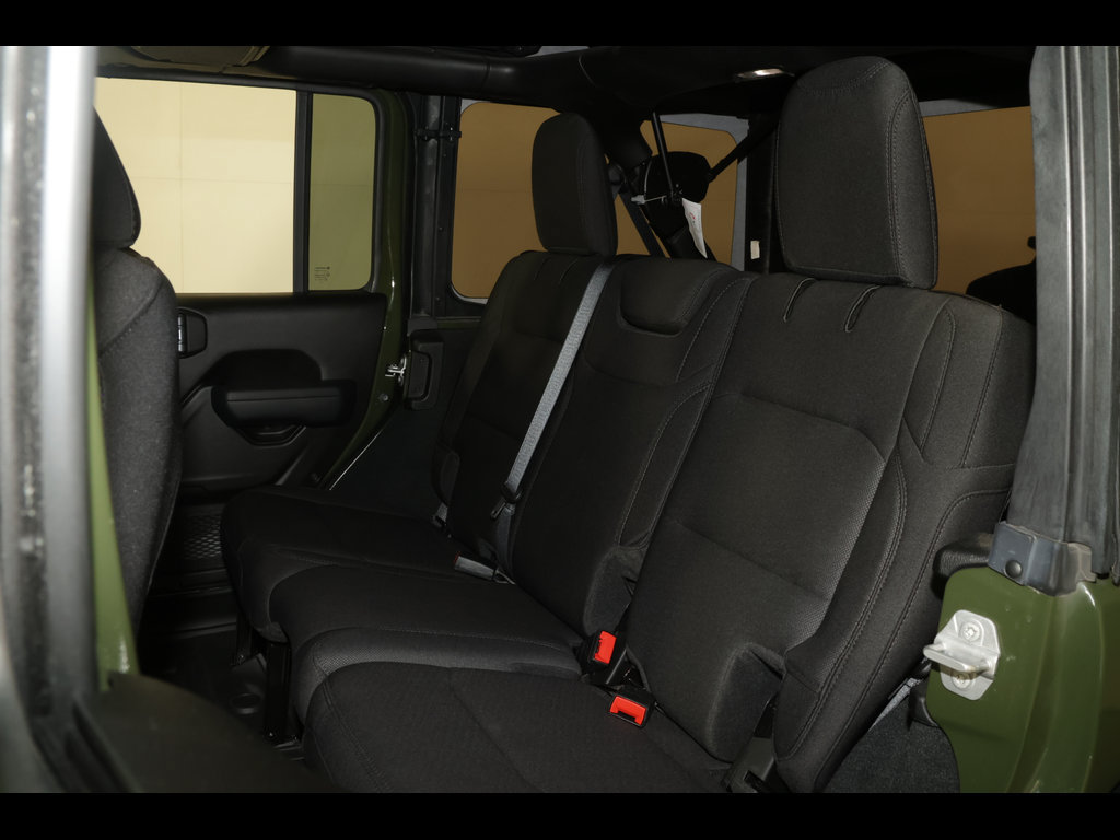 Used 2022 Jeep Wrangler Unlimited Sport AWD/4WD image 23