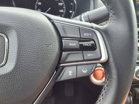 Used 2018 Honda Accord EX-L image 16