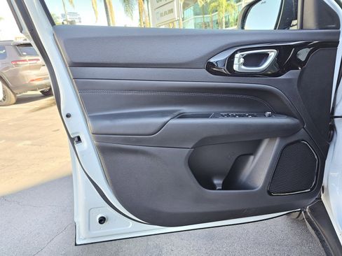 New 2026 Jeep Compass Latitude image 20