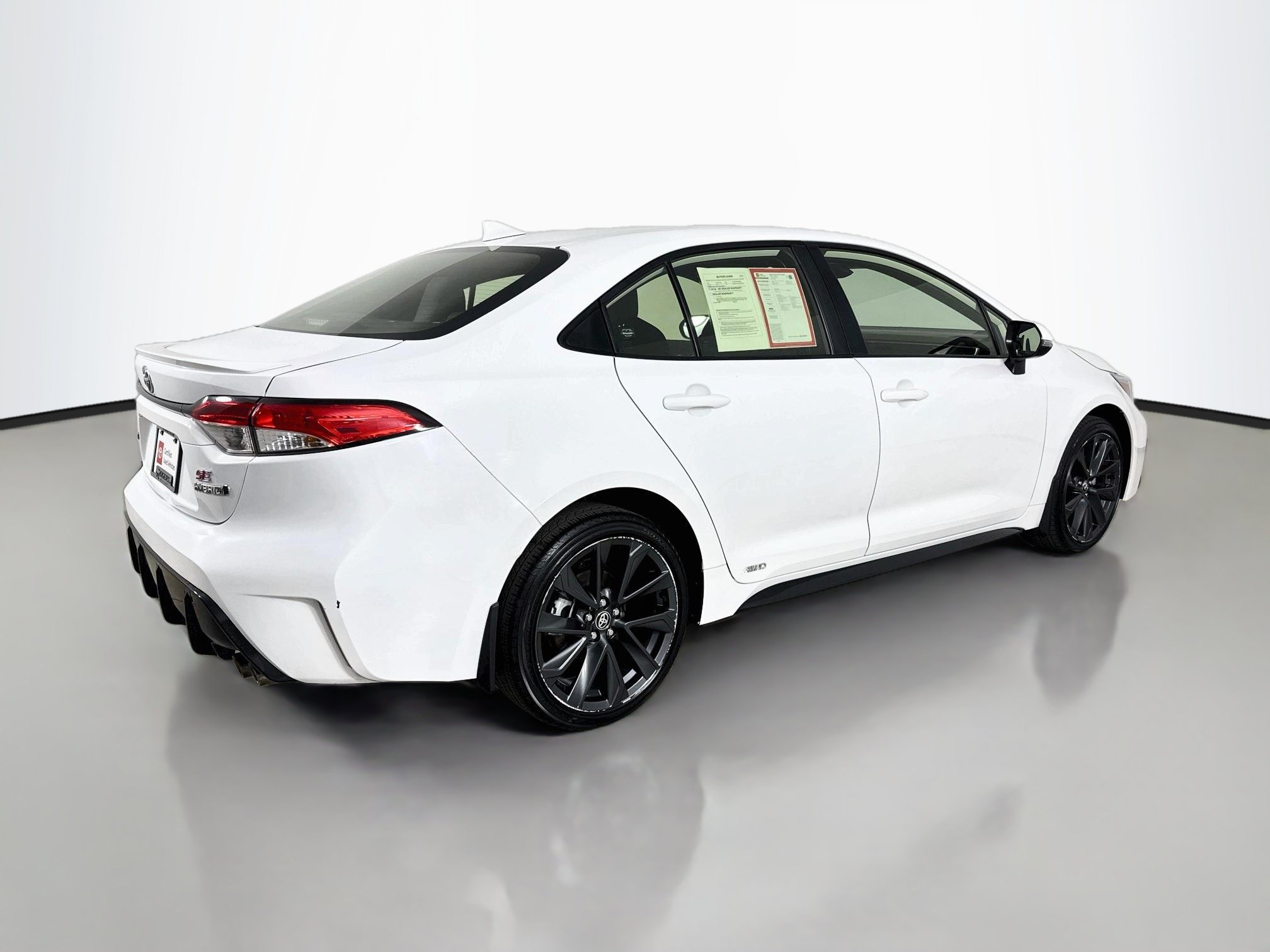 Certified 2024 Toyota Corolla SE AWD/4WD image 8
