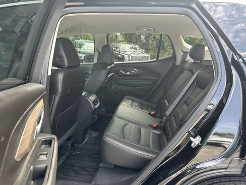 Certified 2024 GMC Terrain Denali w/ Denali Premium Package AWD/4WD image 25