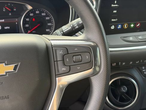 Used 2023 Chevrolet Blazer LT w/ Convenience Package FWD image 17