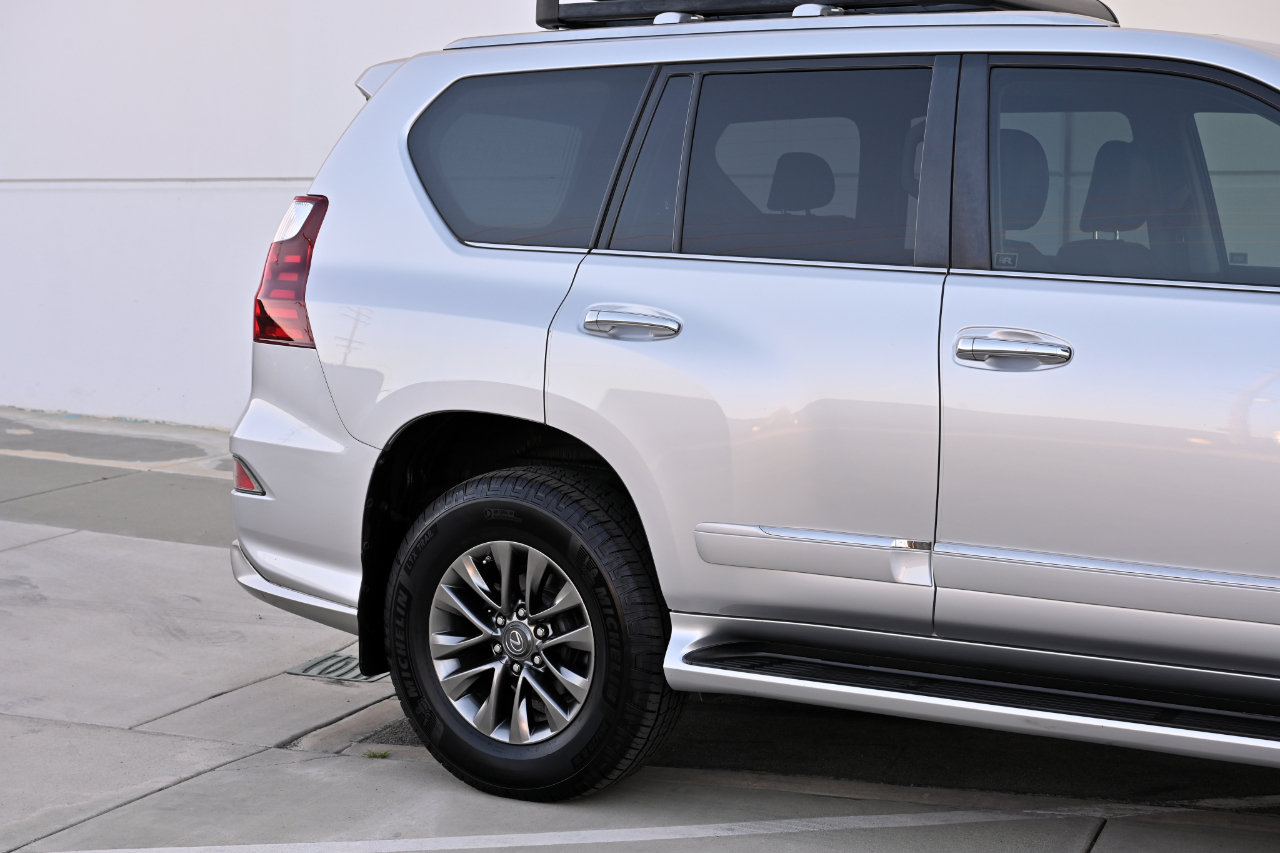 Used 2018 Lexus GX 460 Premium AWD/4WD image 41