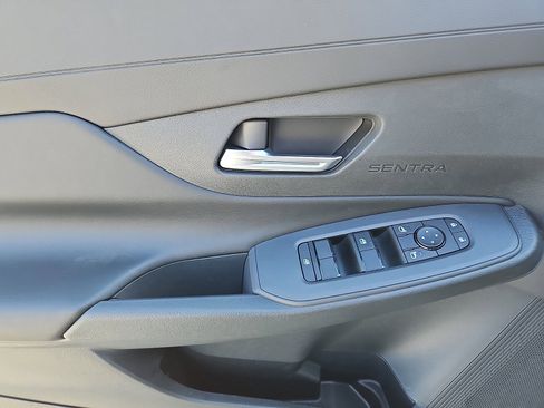 New 2026 Nissan Sentra SV FWD image 10