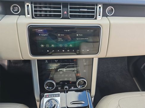Used 2020 Land Rover Range Rover HSE image 23