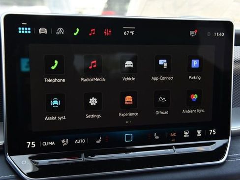 New 2026 Volkswagen Tiguan SE R-Line image 15