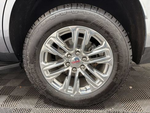 Used 2021 GMC Yukon SLT w/ SLT Premium Package AWD/4WD image 32