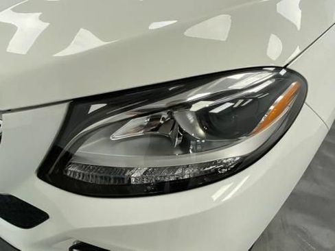 Used 2016 Mercedes-Benz GLE 350 4MATIC w/ Premium Package image 12