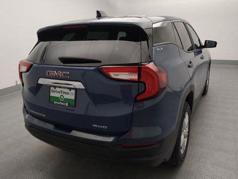 Used 2024 GMC Terrain SLE AWD/4WD image 7